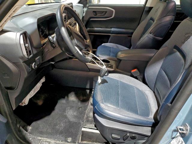 Ford Bronco Outer Banks Image 12