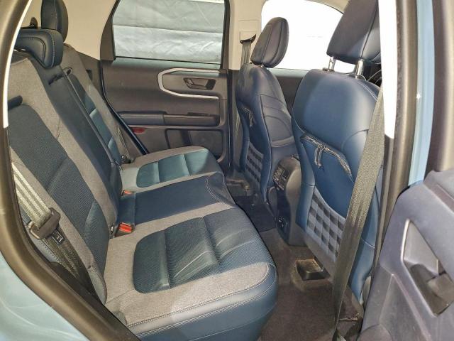 Ford Bronco Outer Banks Image 10