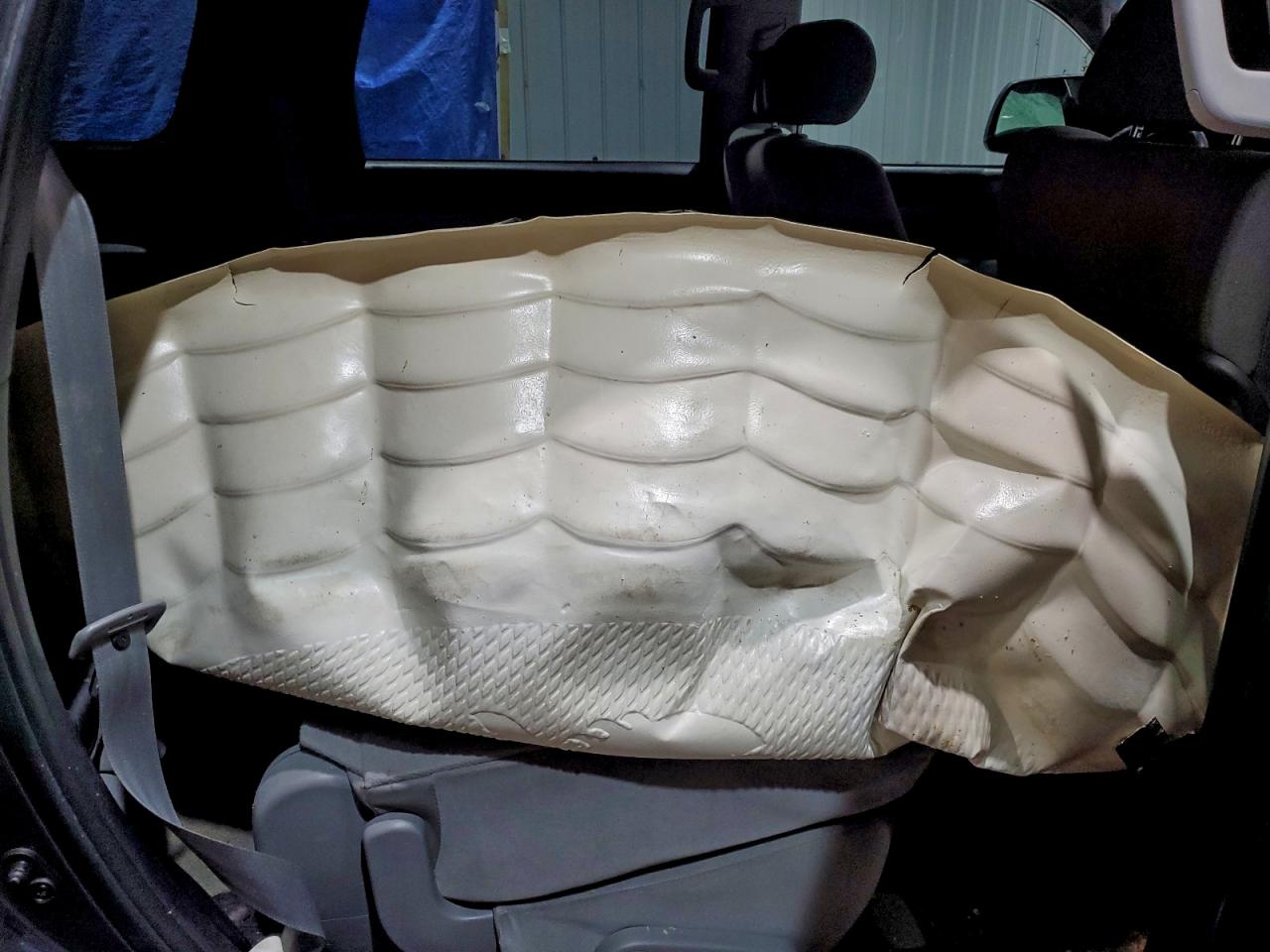 Toyota Sequoia Sr5 Image 6