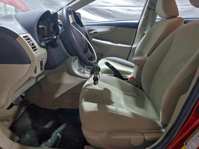 Toyota Corolla Base Image 2