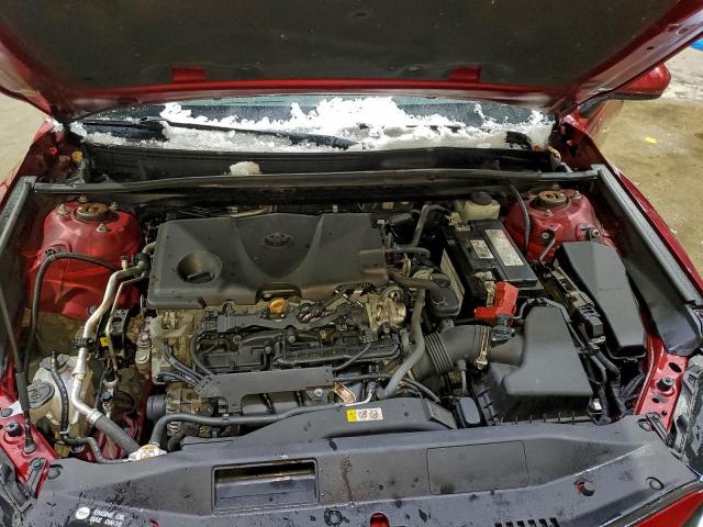 Toyota Camry Le Image 5