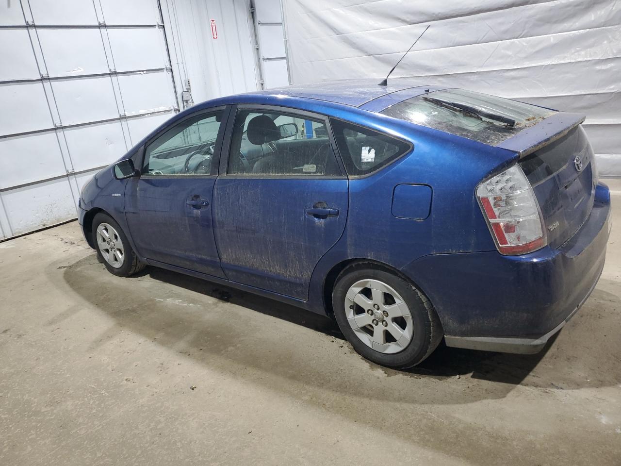 Toyota Prius Image 2