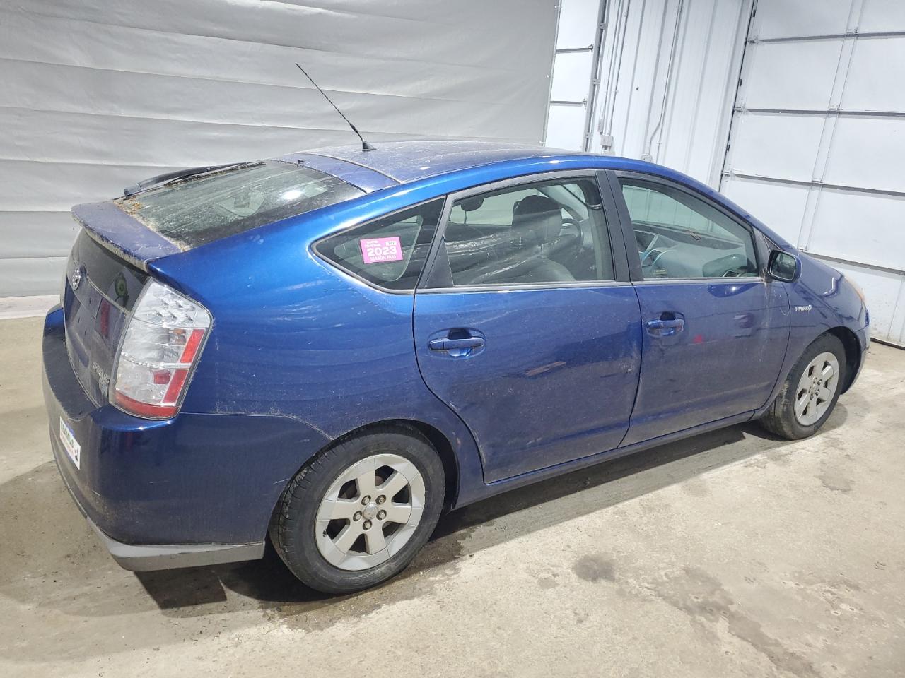 Toyota Prius Image 12