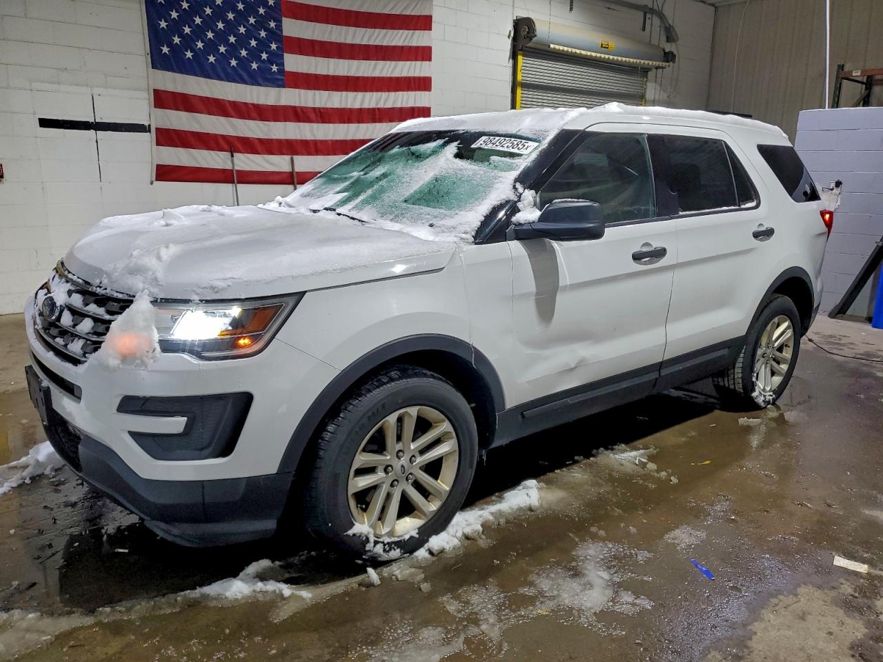 Ford Explorer Image 1