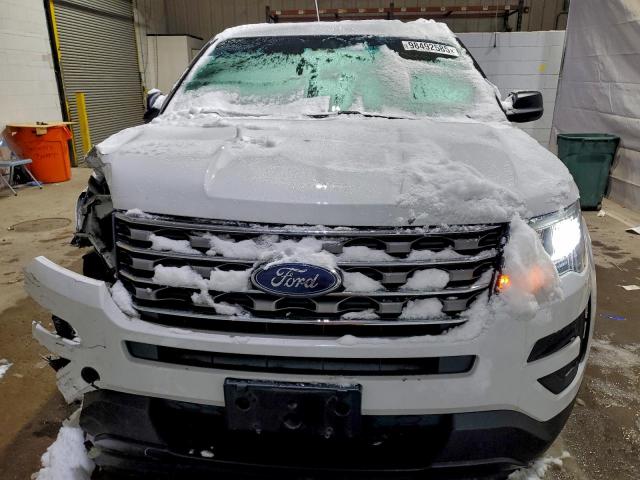 Ford Explorer Image 5