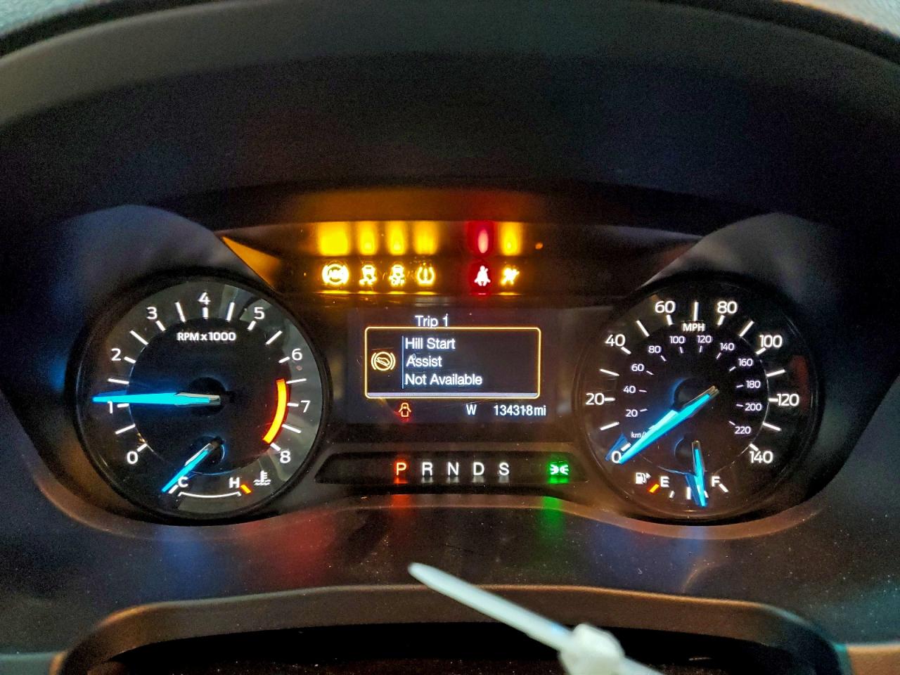 Ford Explorer Image 7