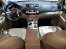 Toyota Highlander Base Image 5