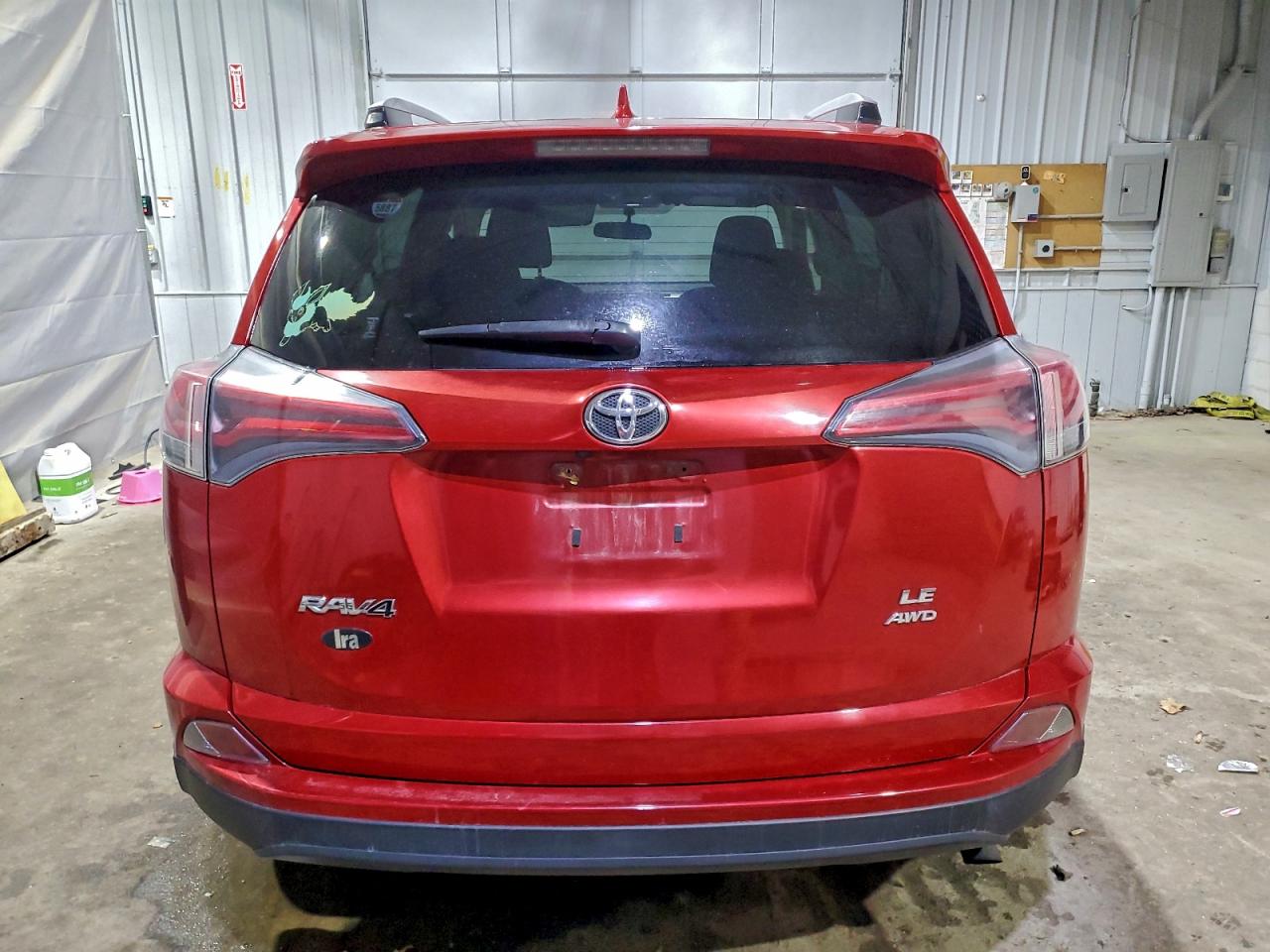 Toyota RAV4 Le Image 13