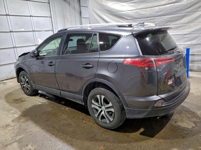 Toyota RAV4 Le Image 8