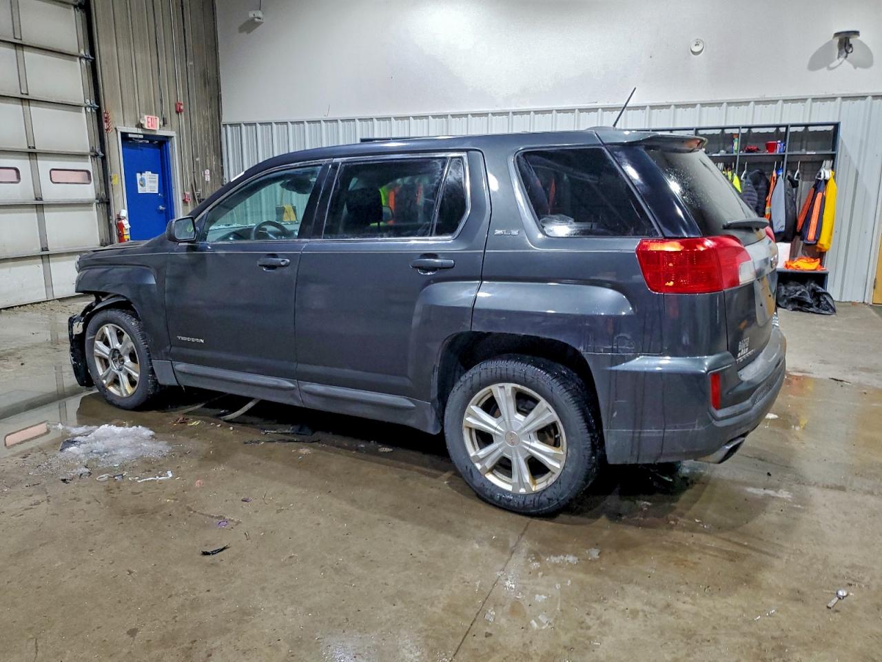 GMC Terrain Sle Image 3