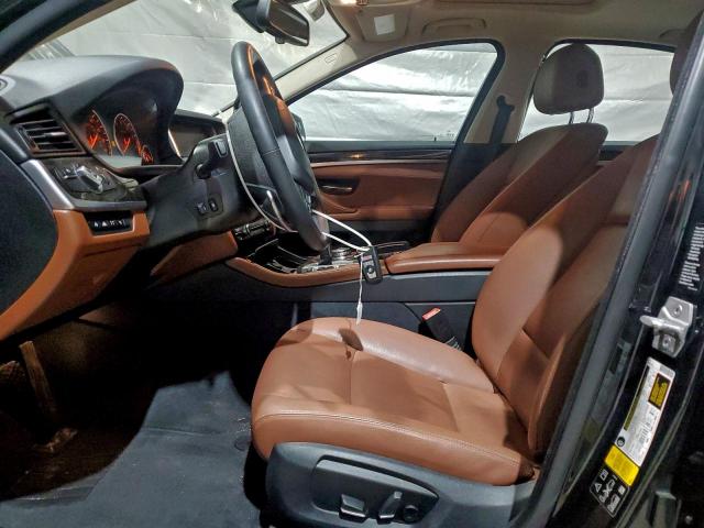 BMW 5 Series Xi Image 8