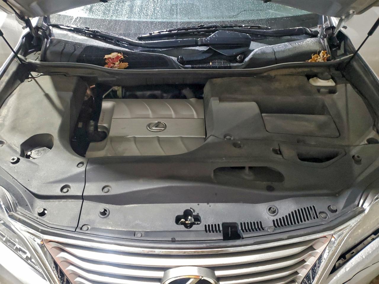 Lexus RX 350 Base Image 11