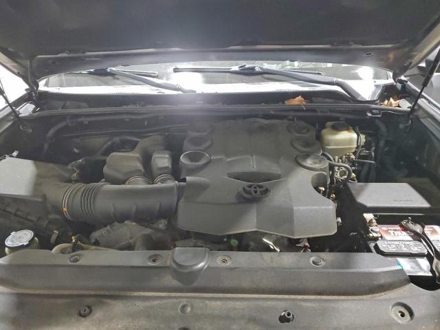 Toyota 4Runner Sr5 Image 9