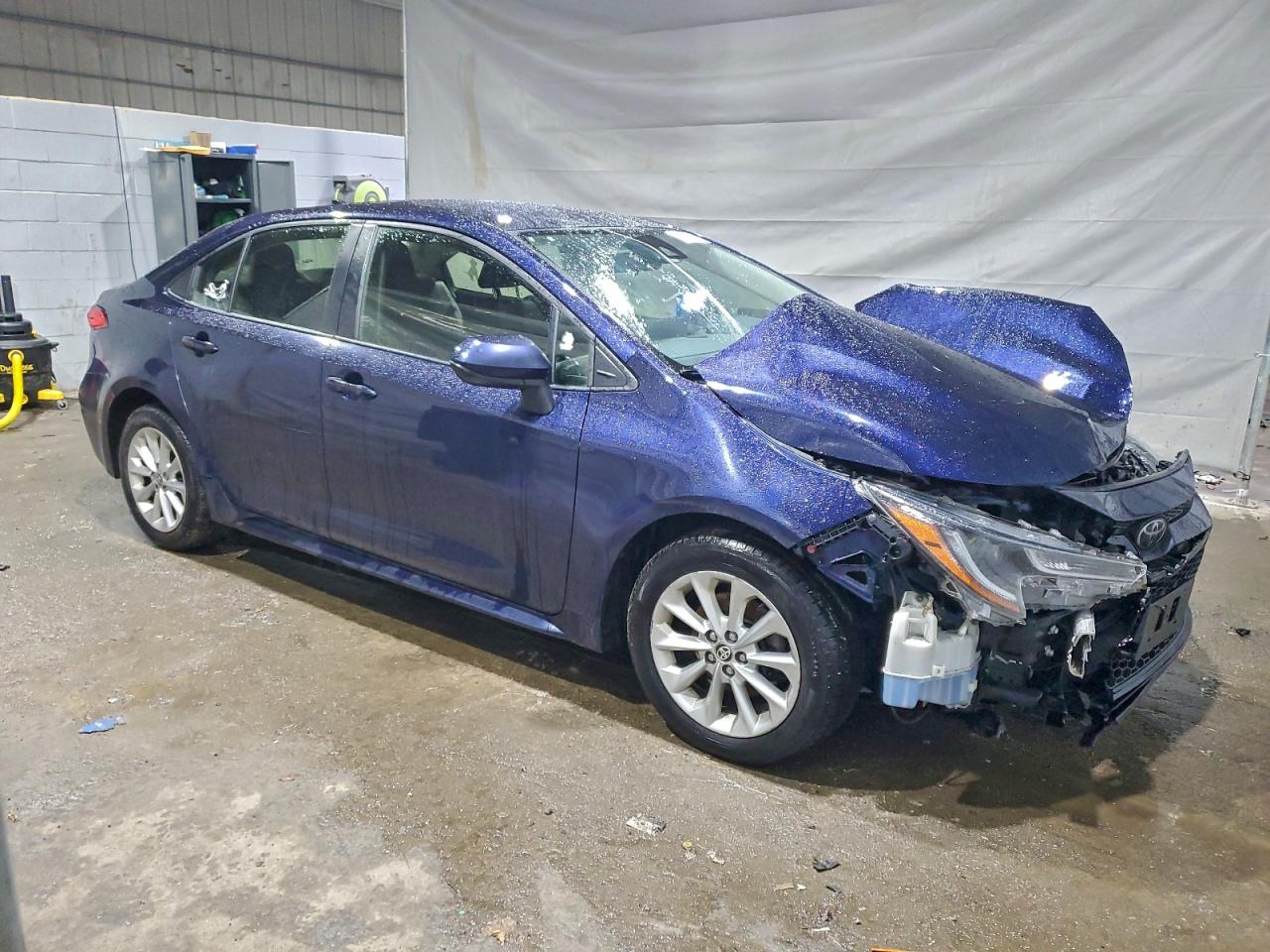 Toyota Corolla Le Image 5