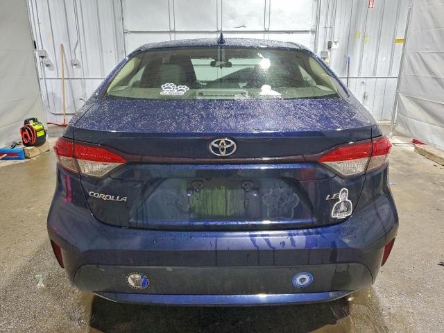 Toyota Corolla Le Image 6