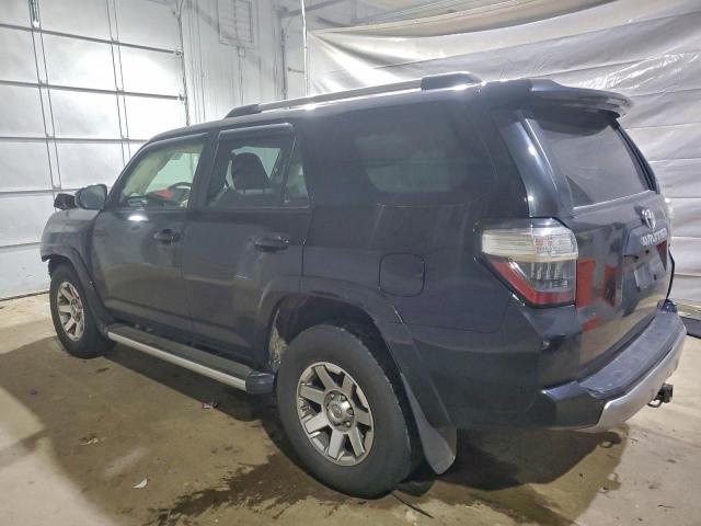 Toyota 4Runner Sr5/sr5 Premium Image 2