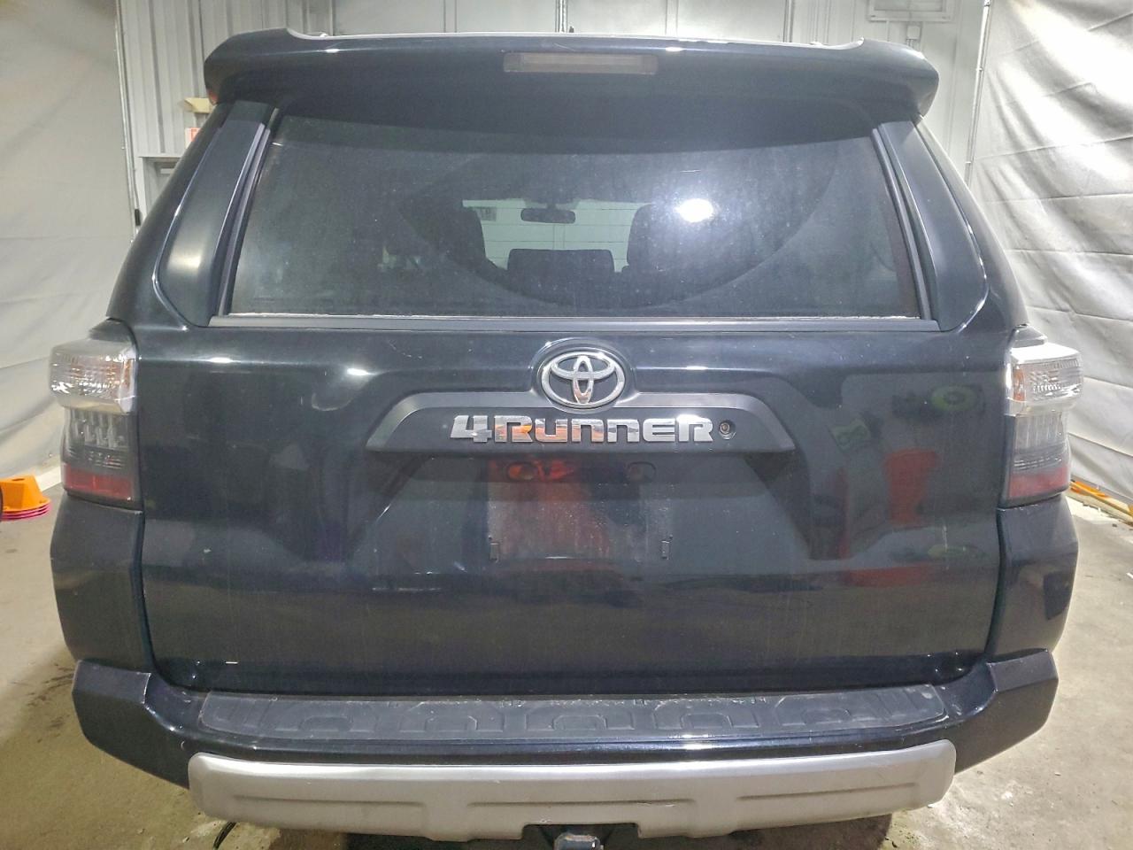 Toyota 4Runner Sr5/sr5 Premium Image 5
