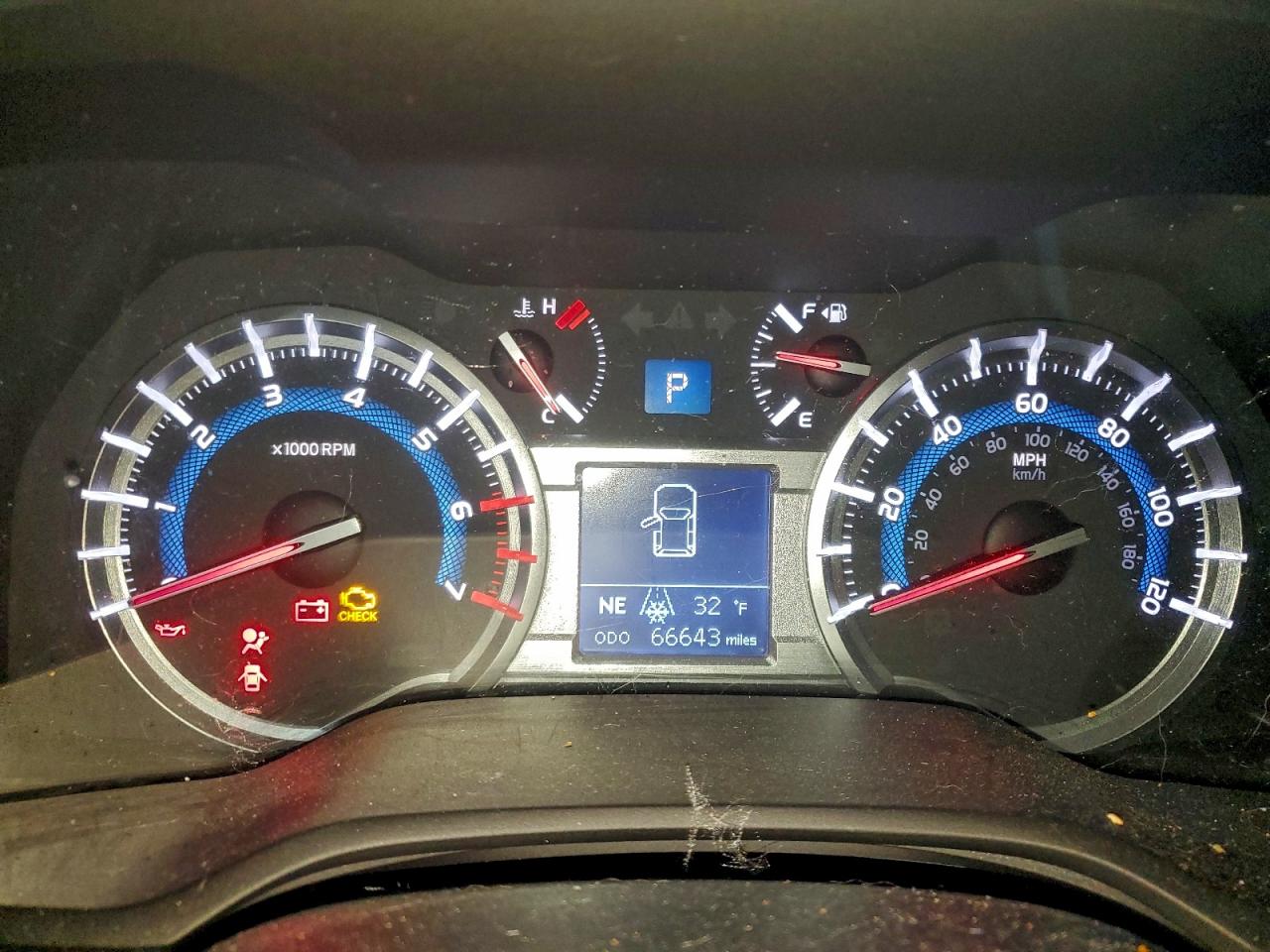 Toyota 4Runner Sr5/sr5 Premium Image 9