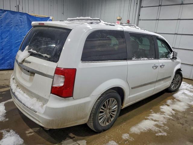 Chrysler Minivan Touring L Image 8