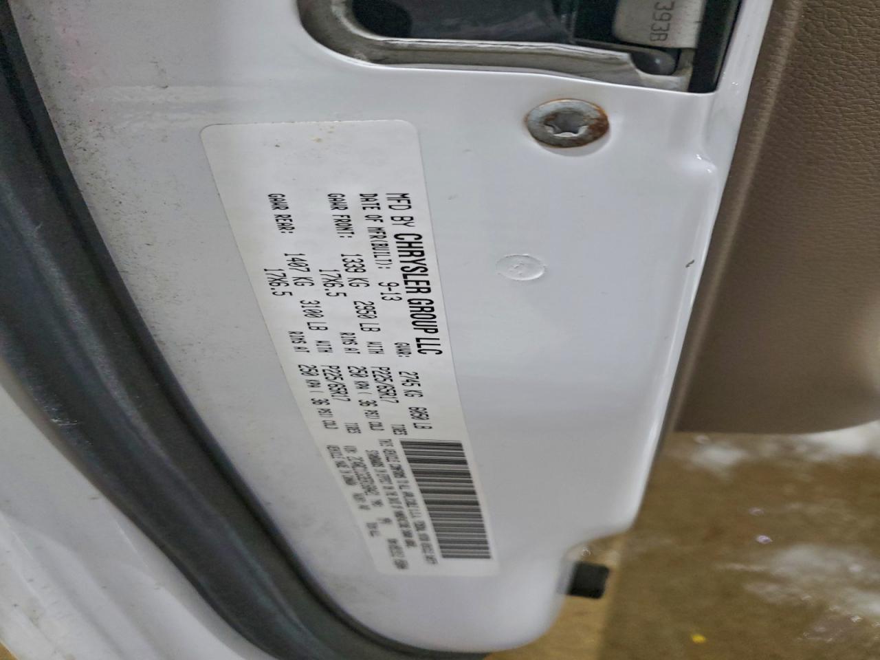 Chrysler Minivan Touring L Image 9