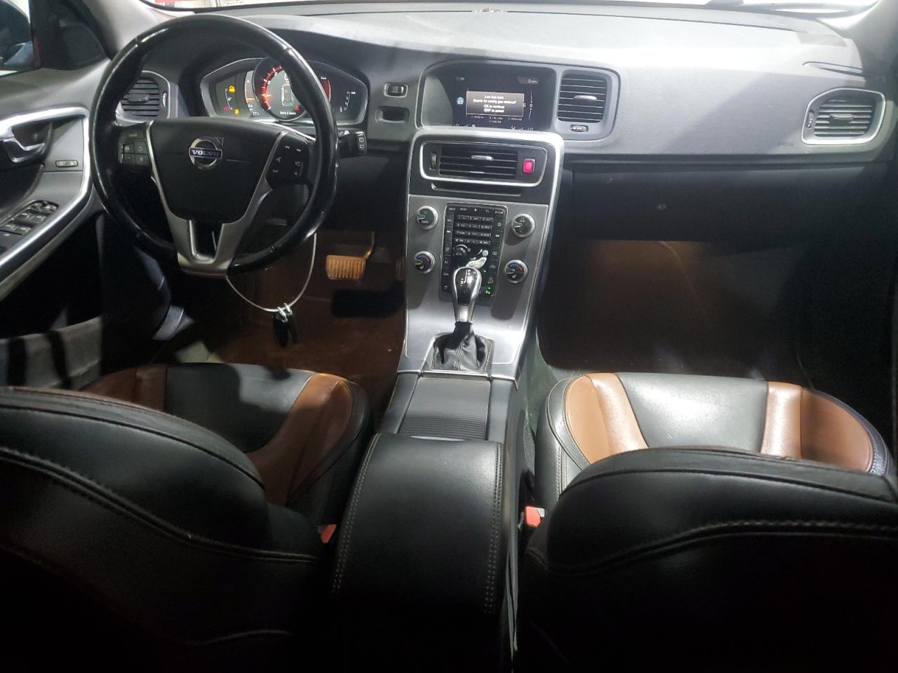 Volvo V60 Premier Image 8