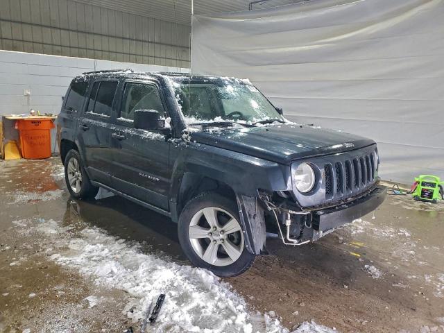 Jeep Patriot Latitude Image 6