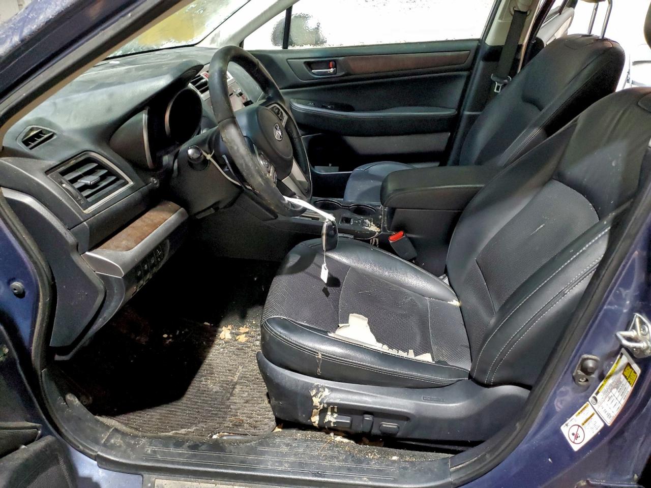 Subaru Outback 3.6r Limited Image 12