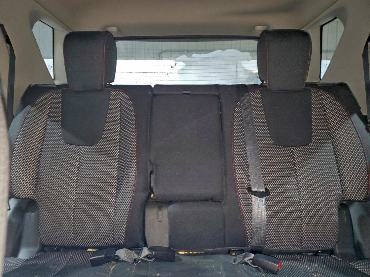 Chevrolet Equinox Ls Image 2