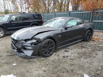  Salvage Ford Mustang