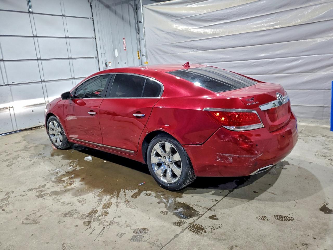 Buick LaCrosse Premium Image 2