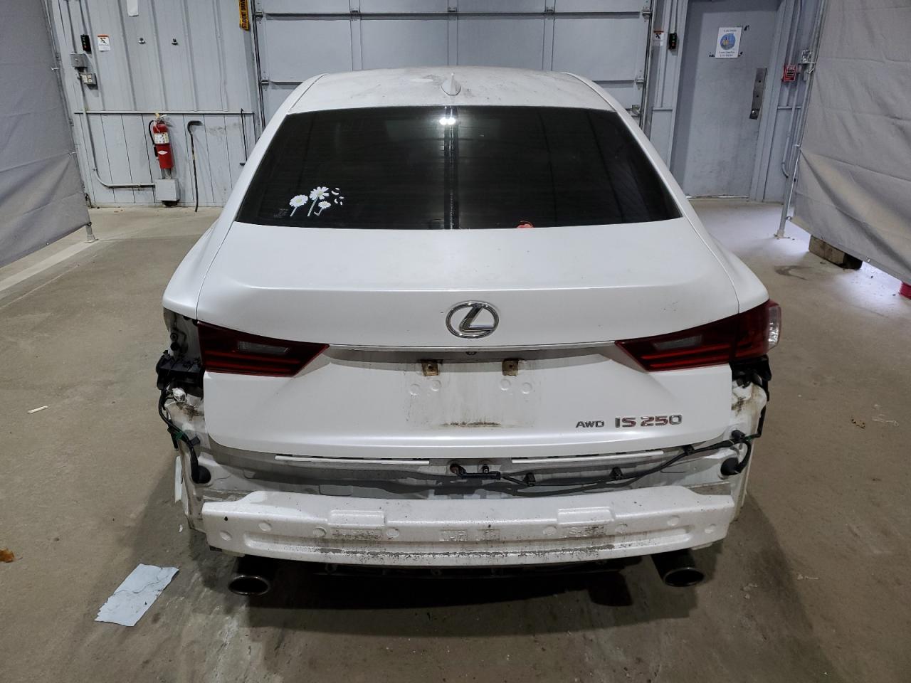 Lexus Is 250 Image 6