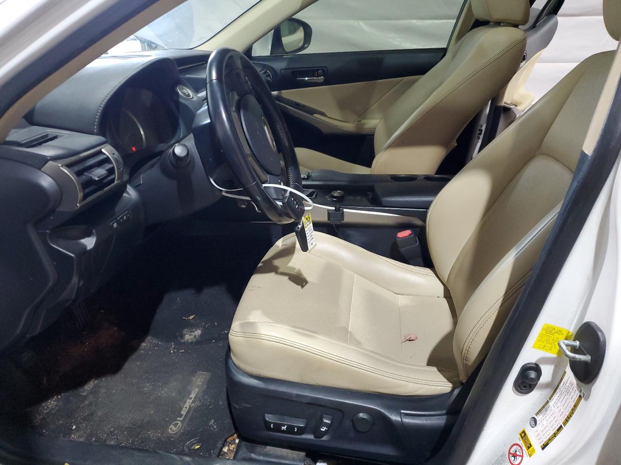 Lexus Is 250 Image 10