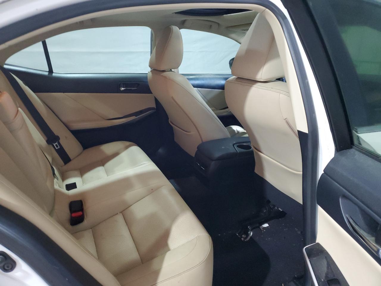 Lexus Is 250 Image 12