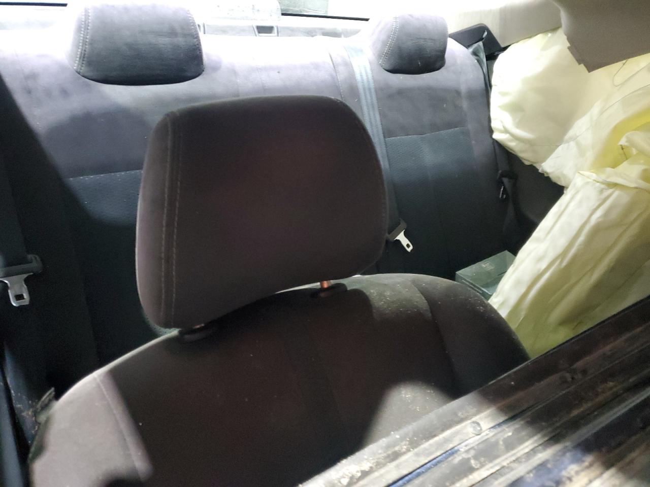 Nissan Altima S Image 11