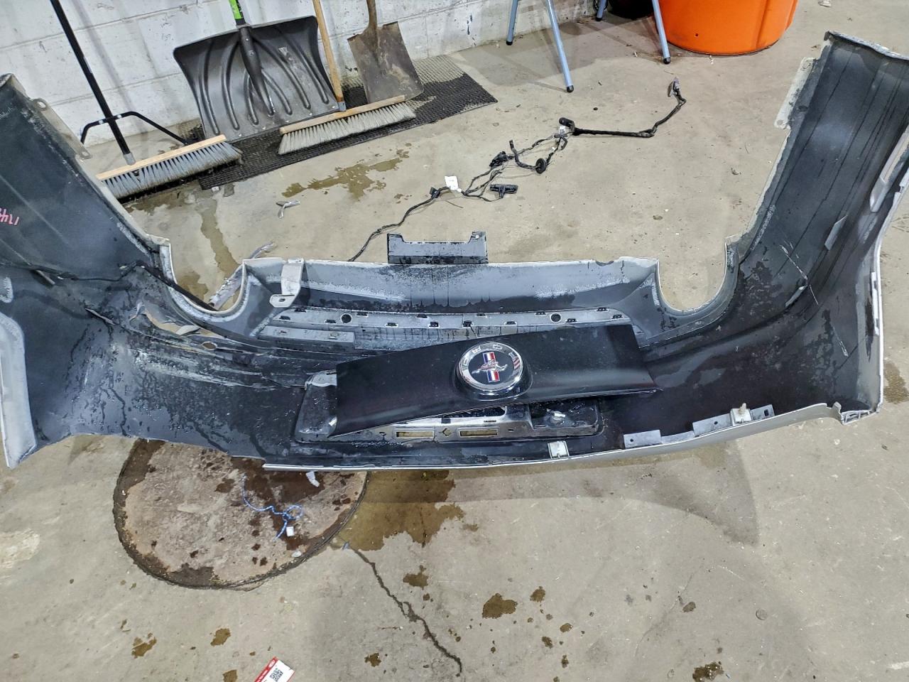 Ford Mustang Gt Image 2