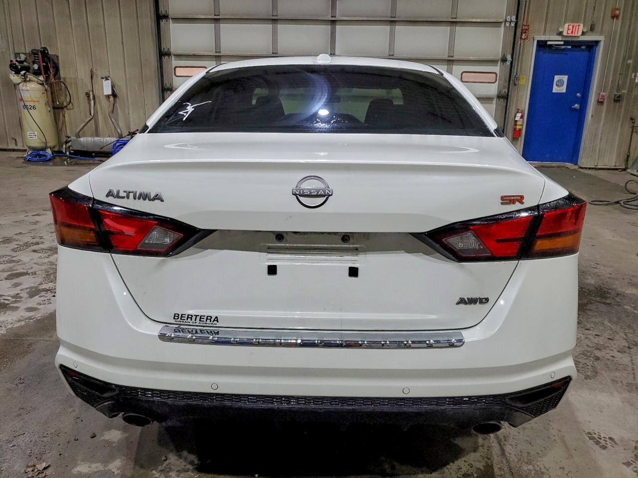 Nissan Altima Sr Image 5