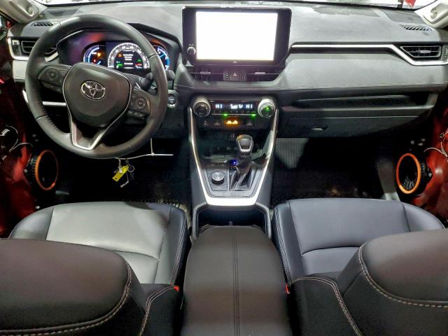 Toyota RAV4 Xle Premium Image 4