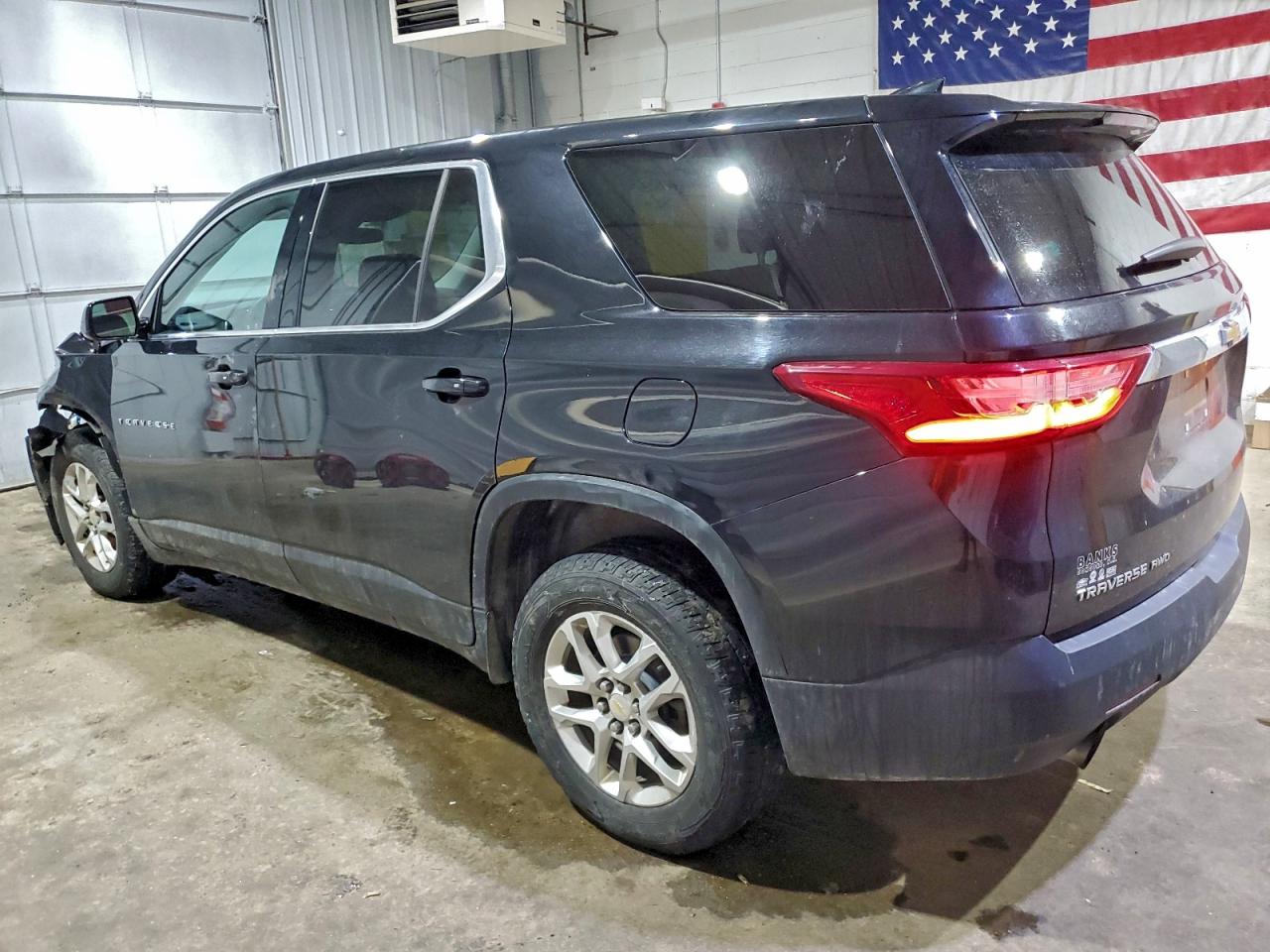 Chevrolet Traverse Ls Image 8