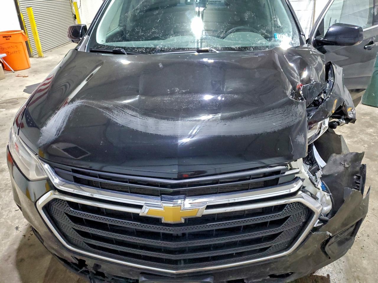 Chevrolet Traverse Ls Image 9