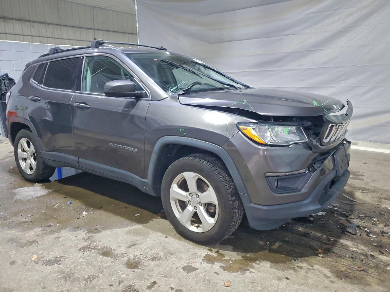 Jeep Compass Latitude Image 3