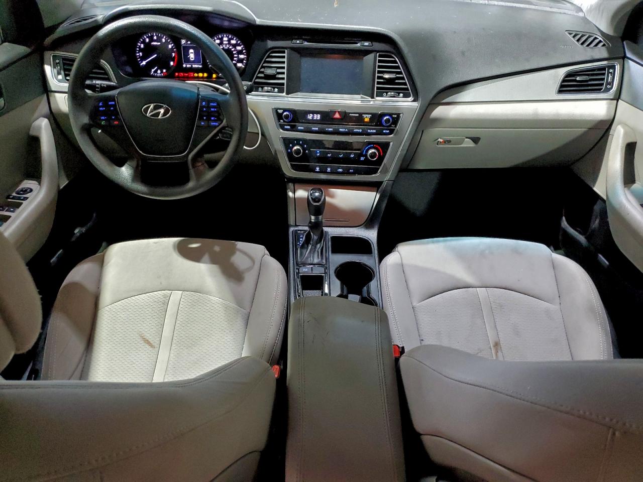 Hyundai SONATA Se Image 8