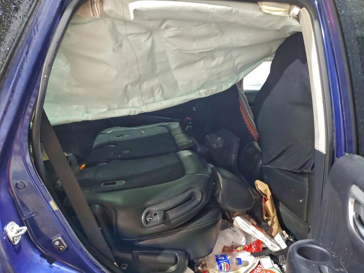 Nissan Pathfinder S Image 12