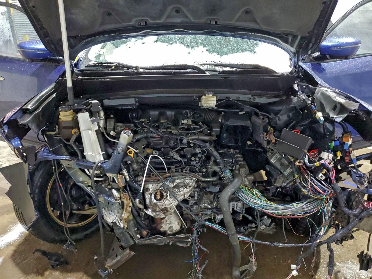 Nissan Pathfinder S Image 9