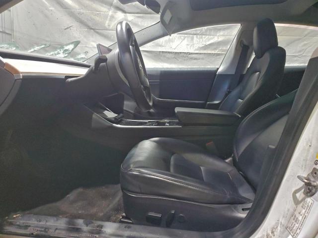 Tesla Model 3 Image 11