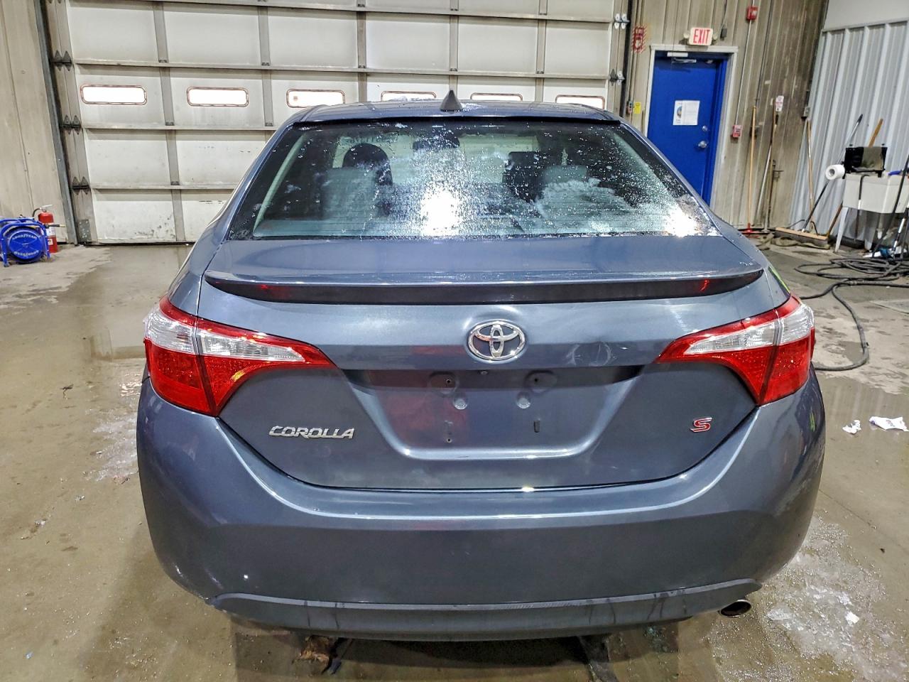 Toyota Corolla L Image 6