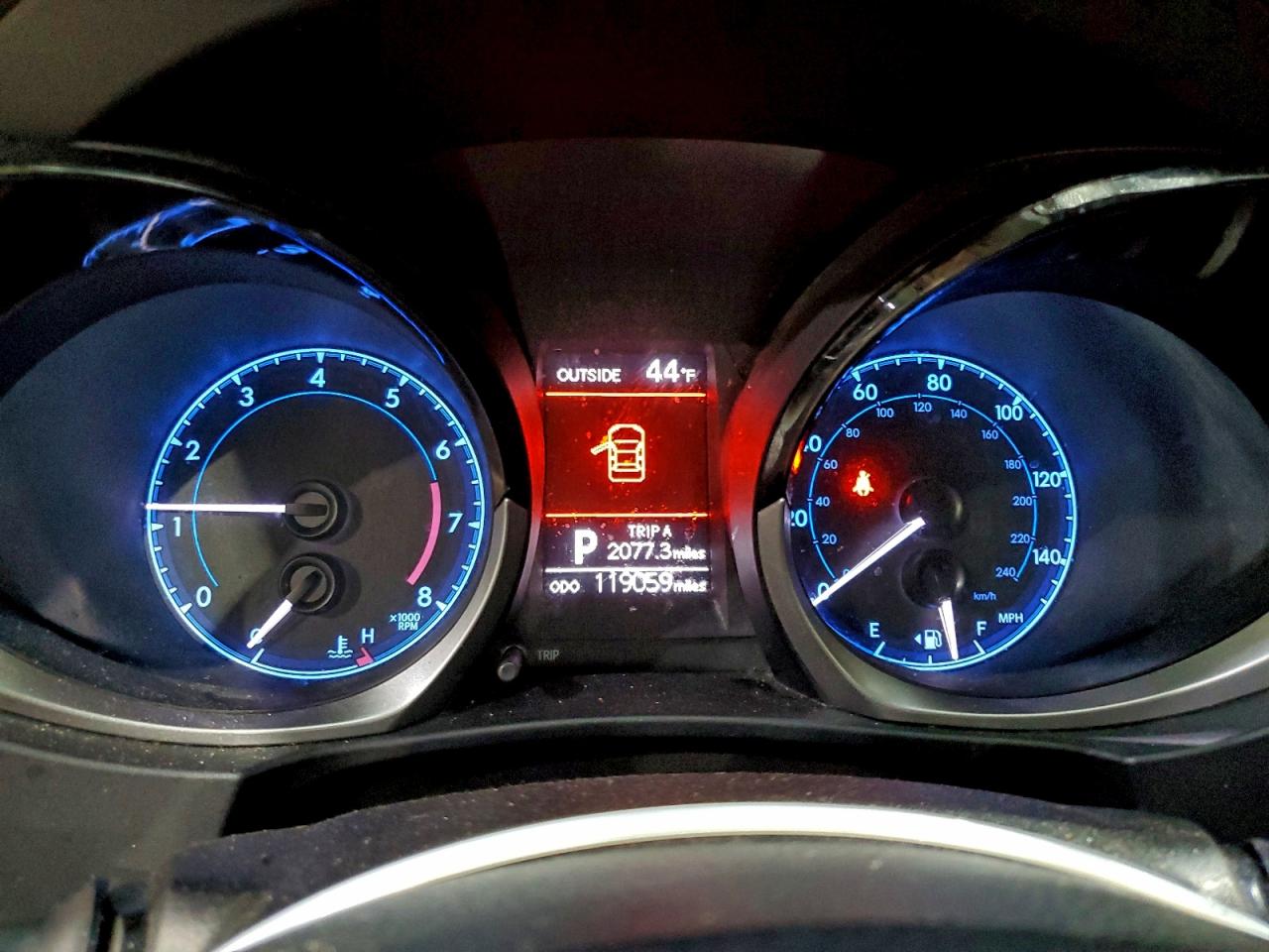 Toyota Corolla L Image 10