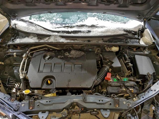 Toyota Corolla L Image 3