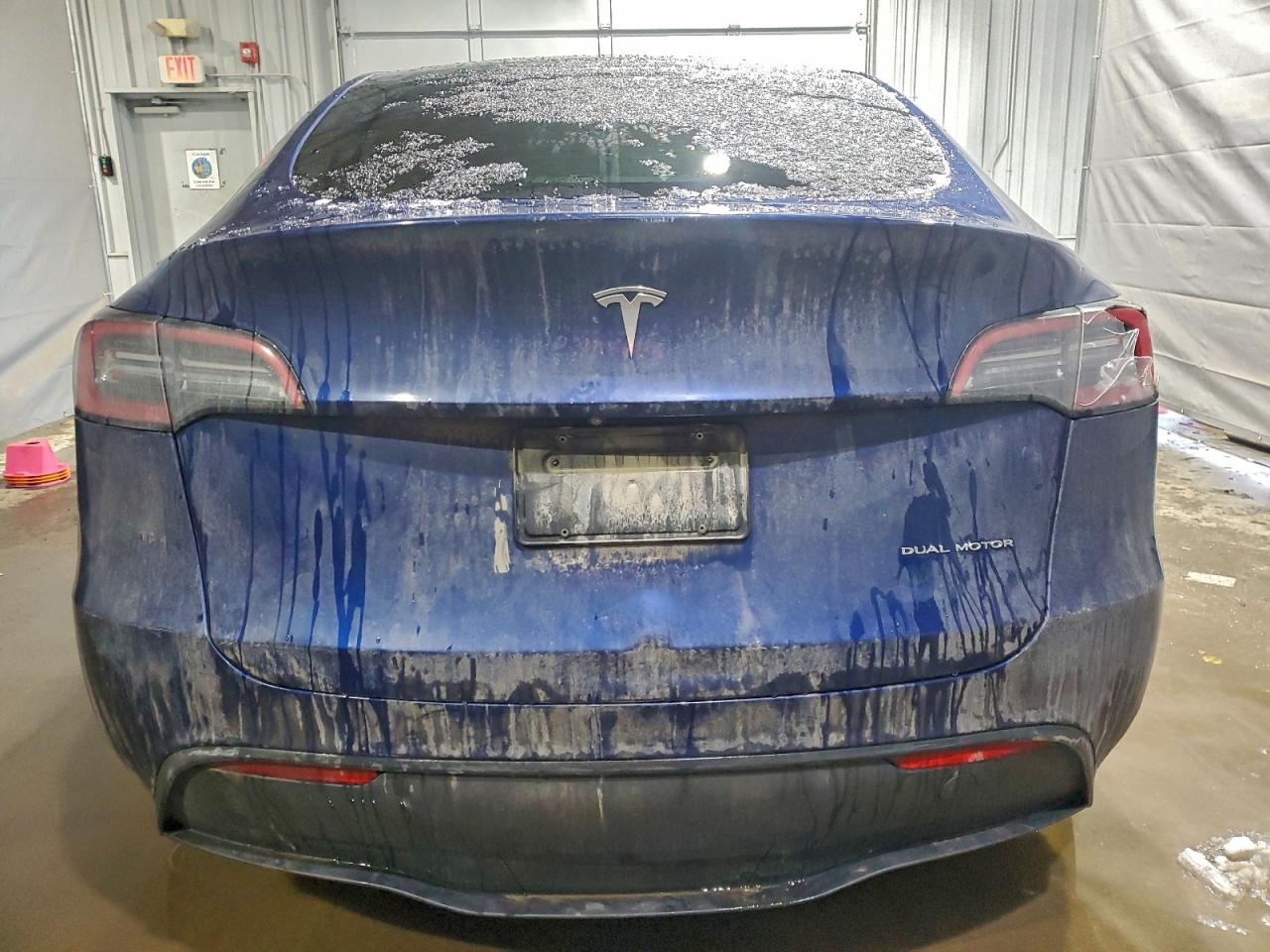 Tesla Model Y Image 8