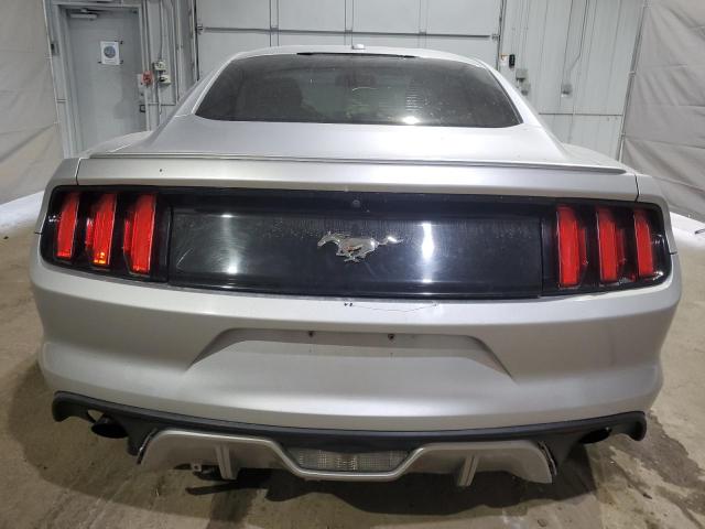 Ford Mustang Image 4