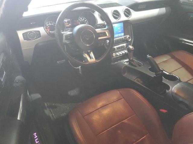 Ford Mustang Image 9